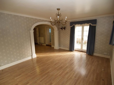 Click the photo for more details of Greys Road, Henley-on-Thames