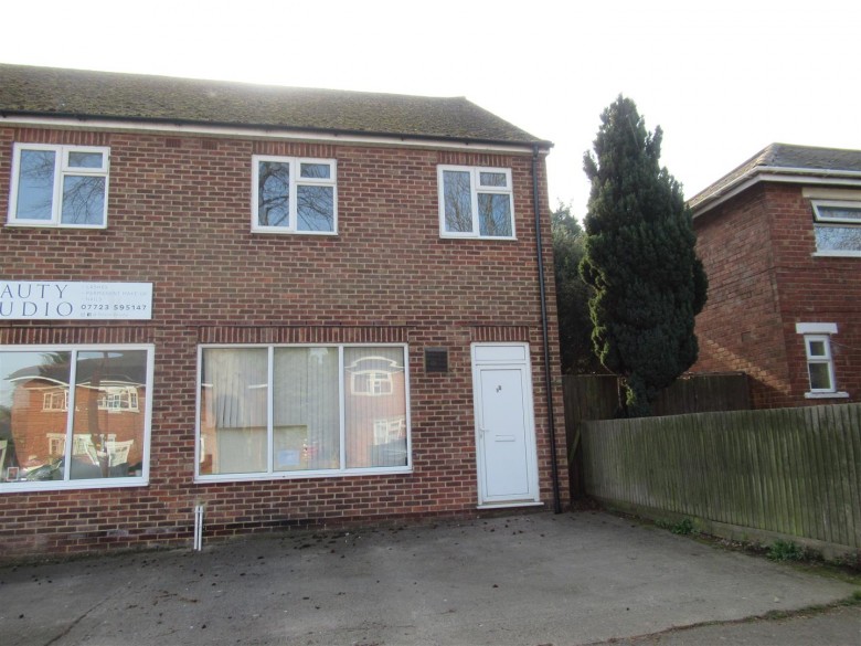 Click the photo for more details of Cromwell Road, Banbury
