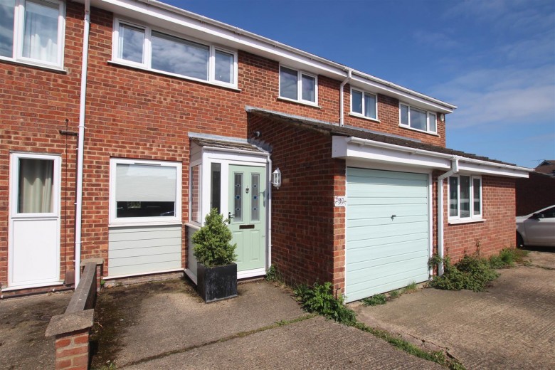 Click the photo for more details of Plantation Close, Saffron Walden