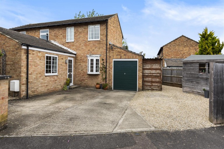 Images for Hiskins, Wantage, Oxfordshire