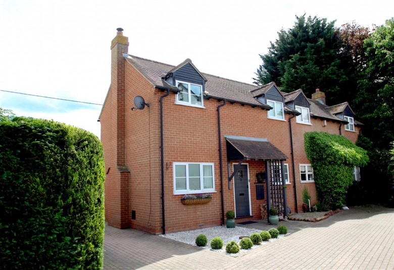 Click the photo for more details of WATLINGTON