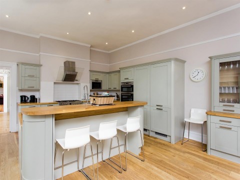 Click the photo for more details of Whitwell, Isle of Wight