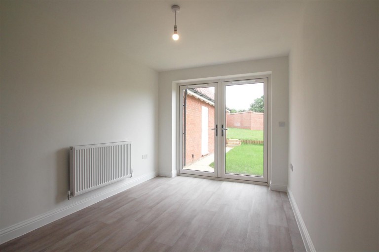 Images for 10 Home Pasture, Saffron Walden