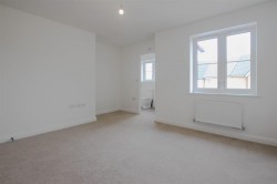 Images for 10 Home Pasture, Saffron Walden