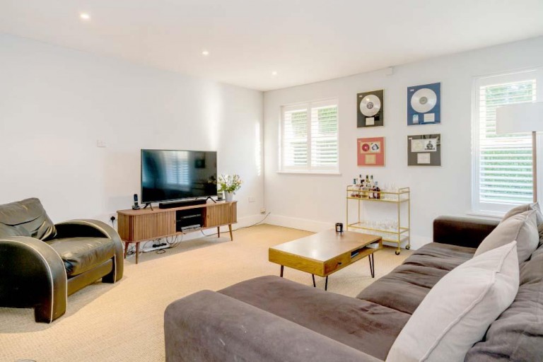 Images for Brightwell Baldwin, Watlington