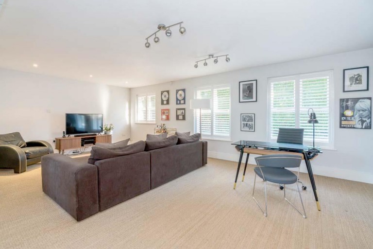Images for Brightwell Baldwin, Watlington