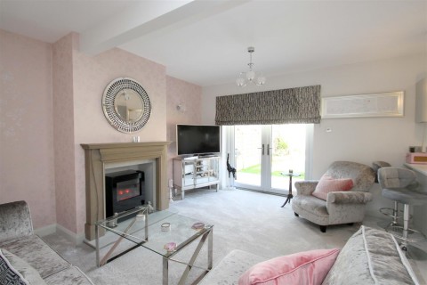 Click the photo for more details of Brookside, Watlington