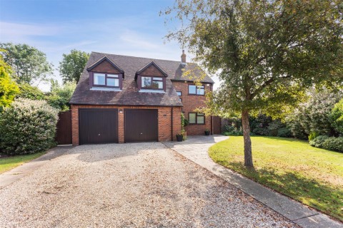 Click the photo for more details of Coldharbour Close, Henley-On-Thames