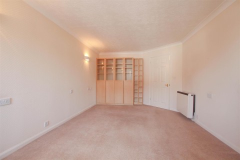 Click the photo for more details of Station Street, Saffron Walden