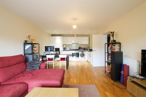 Click the photo for more details of Edeva Court, Cambridge