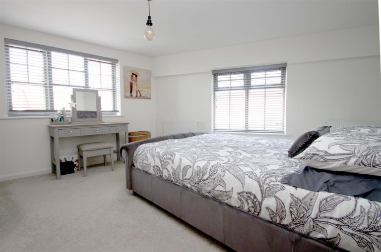 Images for Couching Street, Watlington