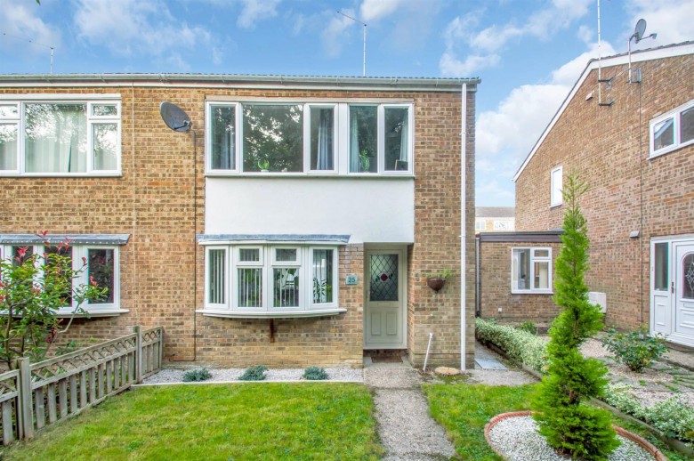 Click the photo for more details of Chaplains Close, Haverhill