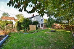 Images for Box Tree Lane, Postcombe, Thame