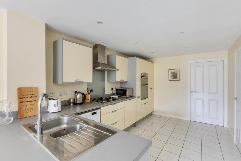 Images for Villa Road, Chilton, Didcot OX11 0TU