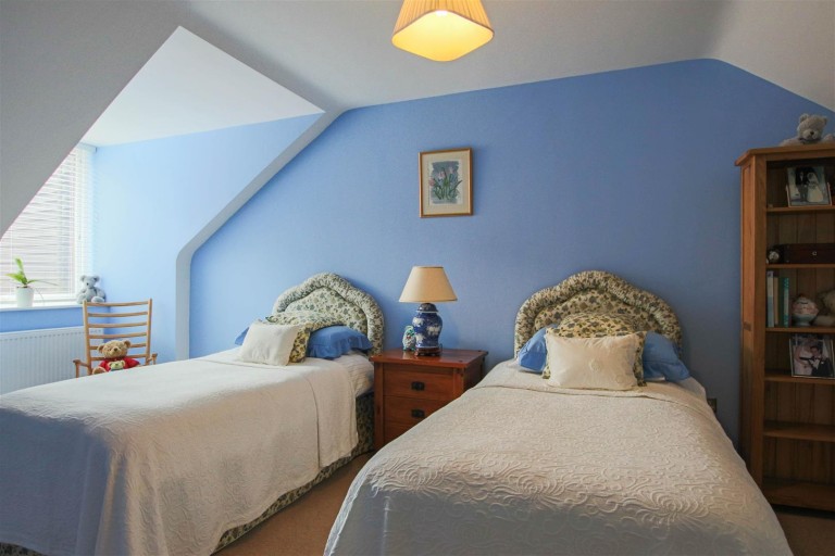 Images for 8 Tilia Court, Saffron Walden