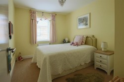 Images for 8 Tilia Court, Saffron Walden