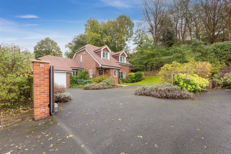 Images for Deanacre, Henley-On-Thames