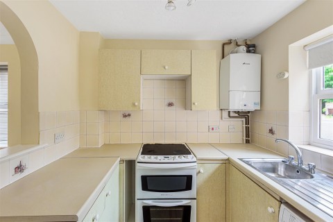 Click the photo for more details of Middle Furlong, Didcot OX11 7SL