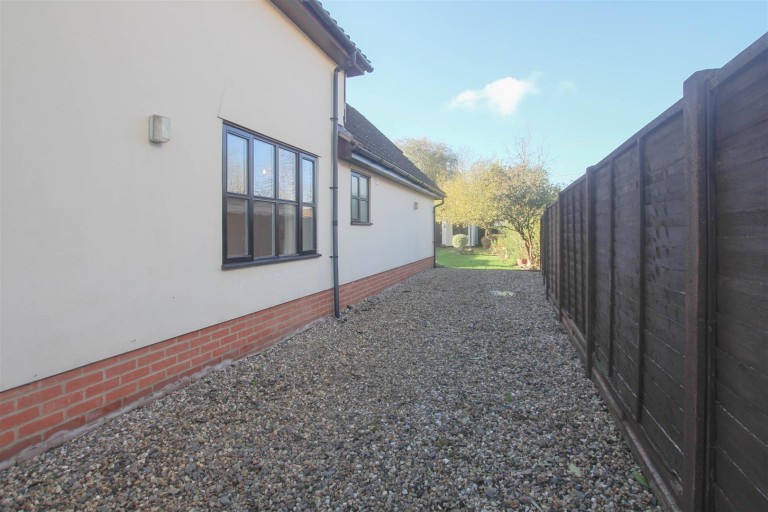 Images for Redgates Lane, Sewards End, Saffron Walden