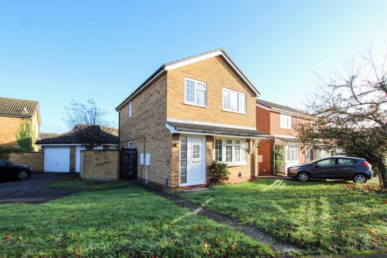 Click the photo for more details of Eland Way, Cambridge