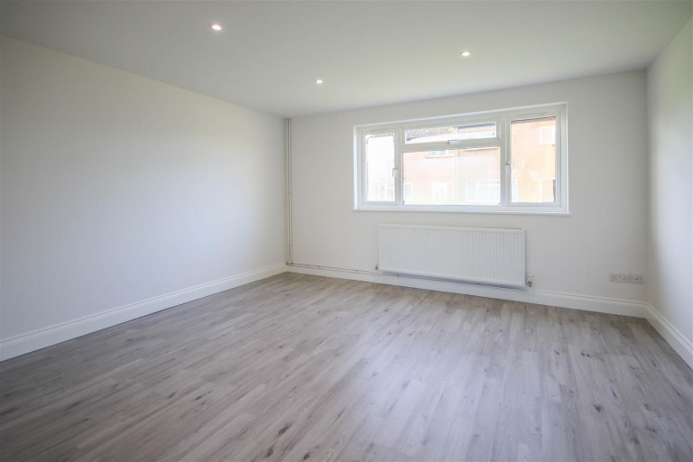 Images for West Drive Gardens, Soham, Ely
