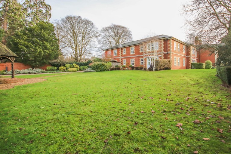 Images for The Severals, Bury Road, Newmarket