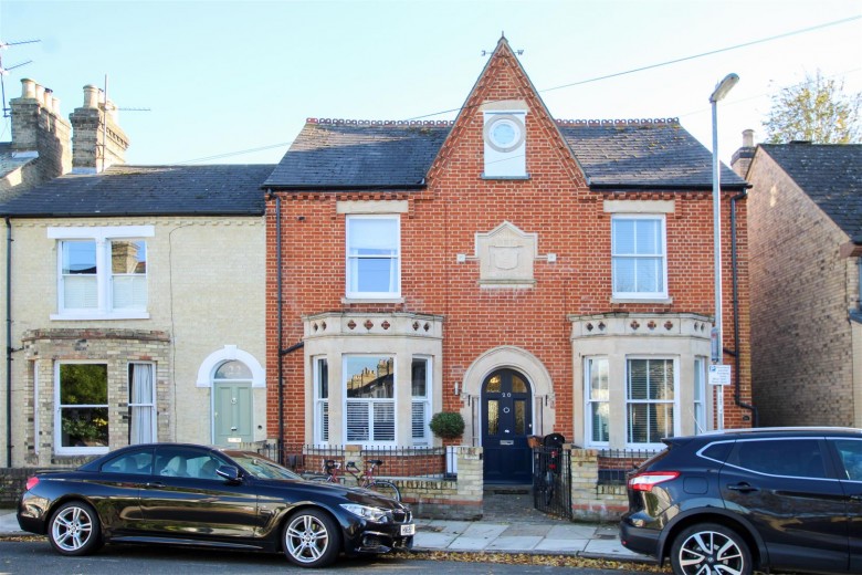 Click the photo for more details of Beche Road, Cambridge