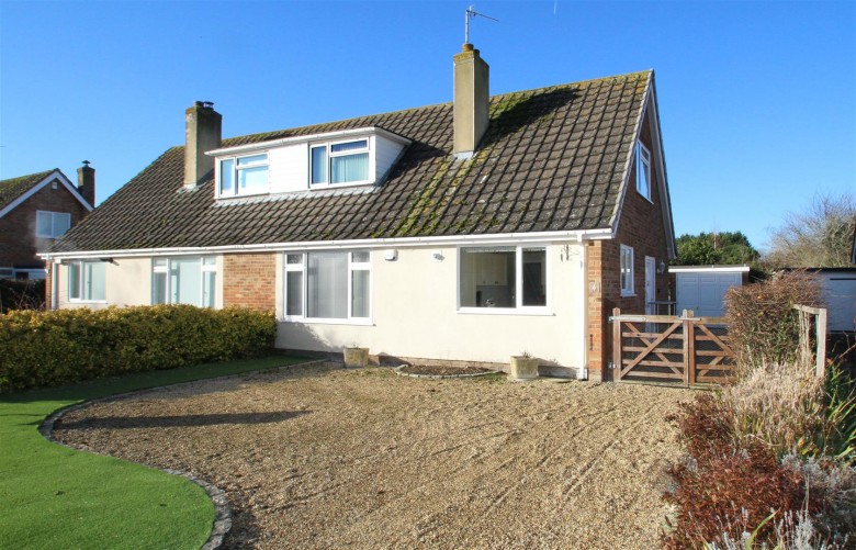 Click the photo for more details of Allnut Close, Watlington
