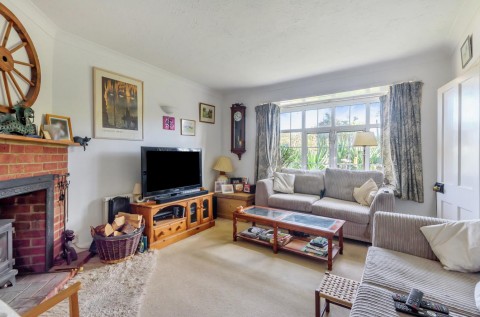 Click the photo for more details of Lewknor