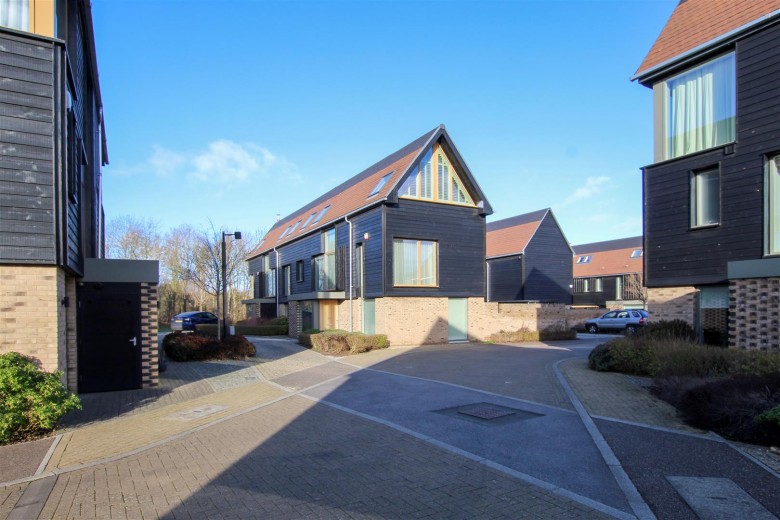 Click the photo for more details of Royal Way, Trumpington, Cambridge