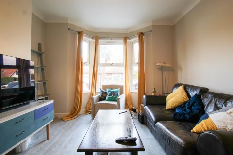 Click the photo for more details of Natal Road, Cambridge