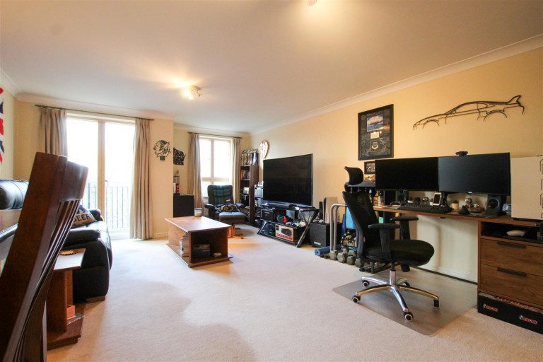 Images for St Bartholomews Court, Riverside, Cambridge