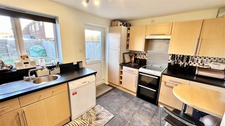 Images for Peregrine Way, Grove, Wantage OX12 0QB