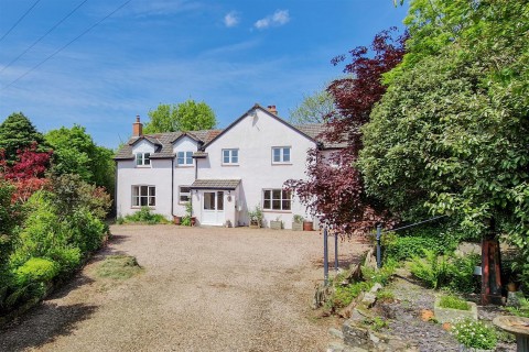 Click the photo for more details of Marwood, Barnstaple