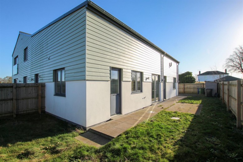 Click the photo for more details of Cambridge Road, Foxton, Cambridge