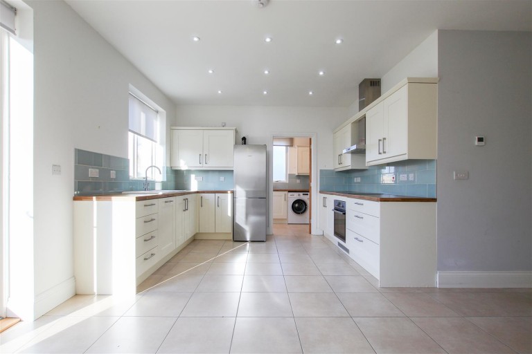 Images for Cambridge Road, Foxton, Cambridge