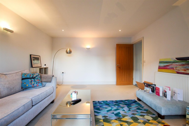 Images for Nicholls Yard, Reed, Royston