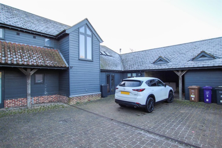 Images for Nicholls Yard, Reed, Royston