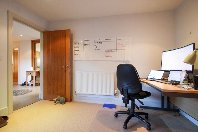 Images for Nicholls Yard, Reed, Royston