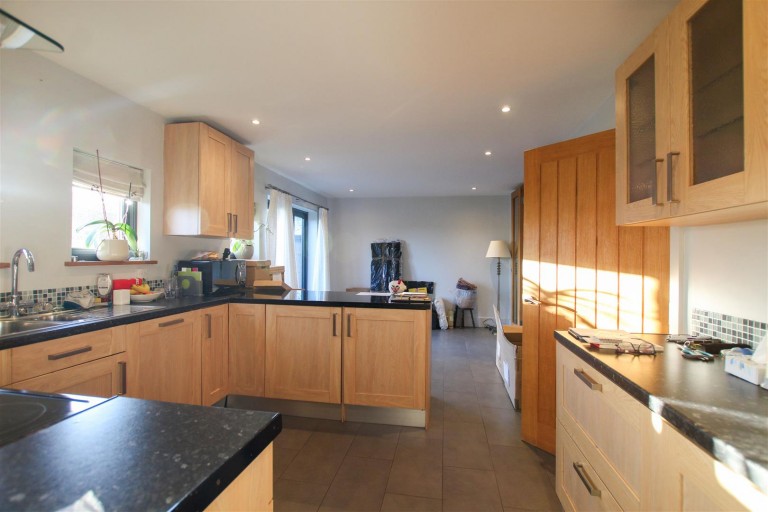 Images for Nicholls Yard, Reed, Royston