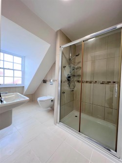 Images for The Avenue, Newmarket