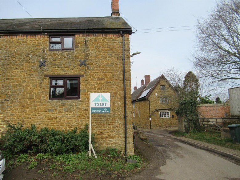 Click the photo for more details of Manor Road, Great Bourton, Banbury