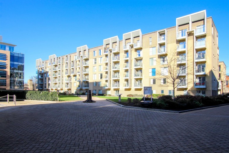 Click the photo for more details of Great Northern Road, Cambridge