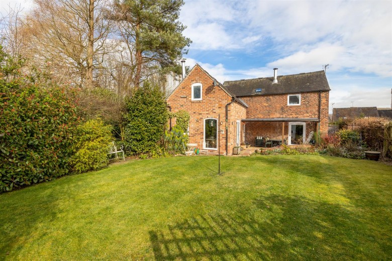 Click the photo for more details of Brook Street, Hartshorne, DE11