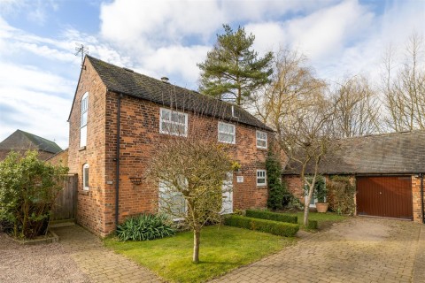 Click the photo for more details of Brook Street, Hartshorne, DE11