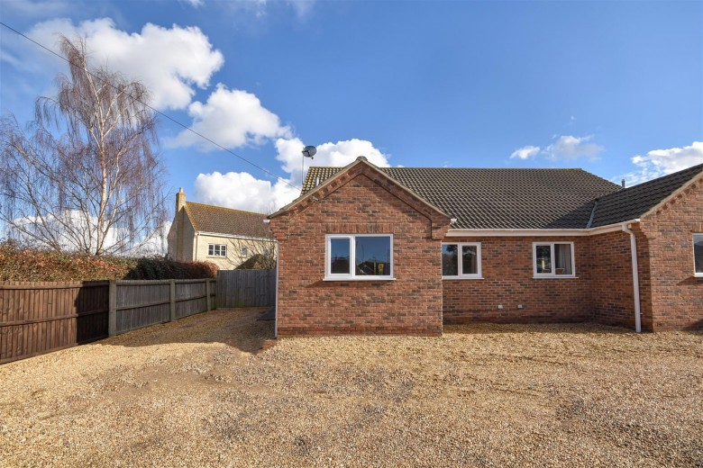 Click the photo for more details of Wisbech Road, Littleport, Ely