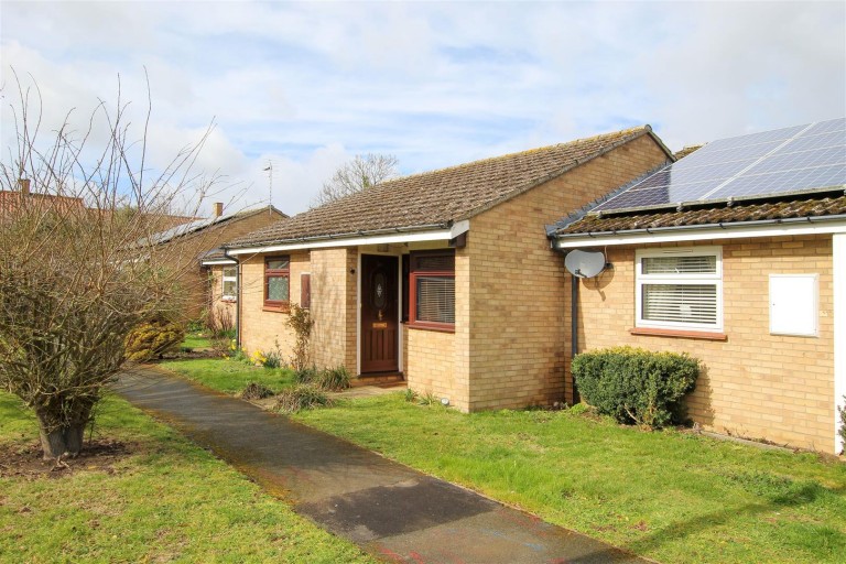 View Full Details for Hines Lane, Comberton, Cambridge