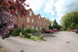 Images for White Hart Close, Benson