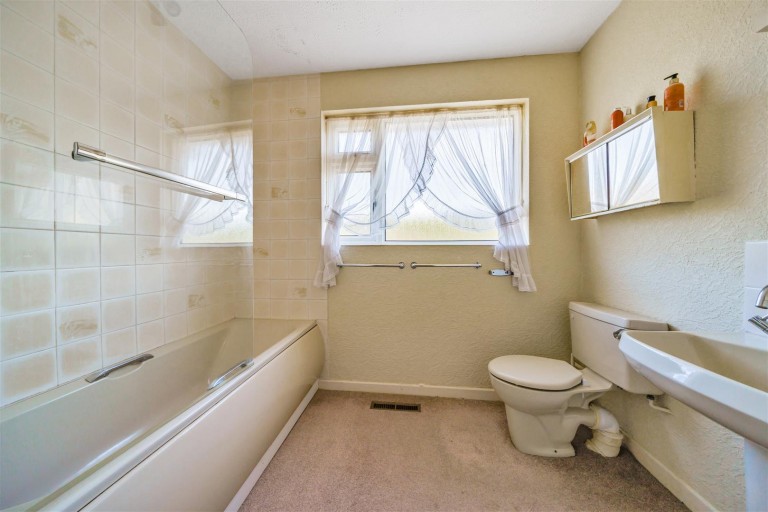 Images for Mawgan Porth, Newquay