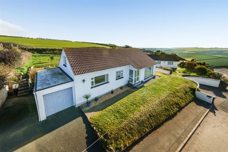 Images for Mawgan Porth, Newquay